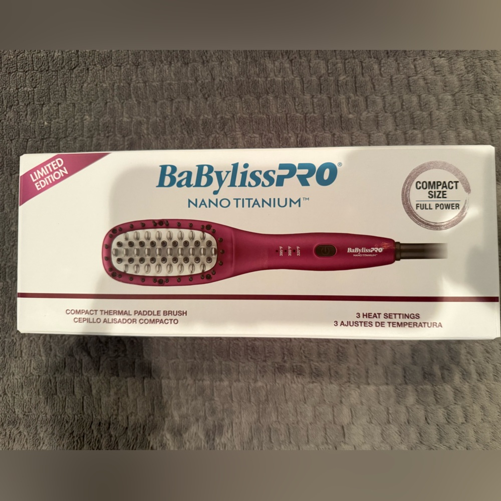 BaBylissPRO Nano Titanium Compact Thermal Paddle Brush - Pink